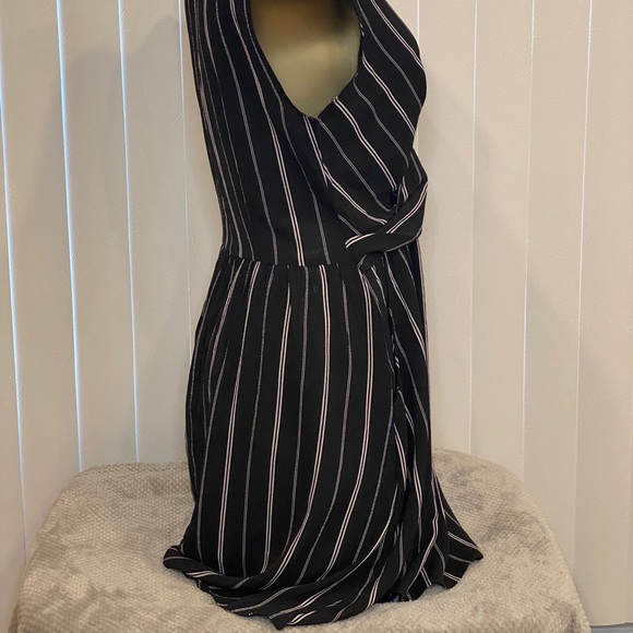 Luna Pin Stripe Dress - Picture 3 of 10